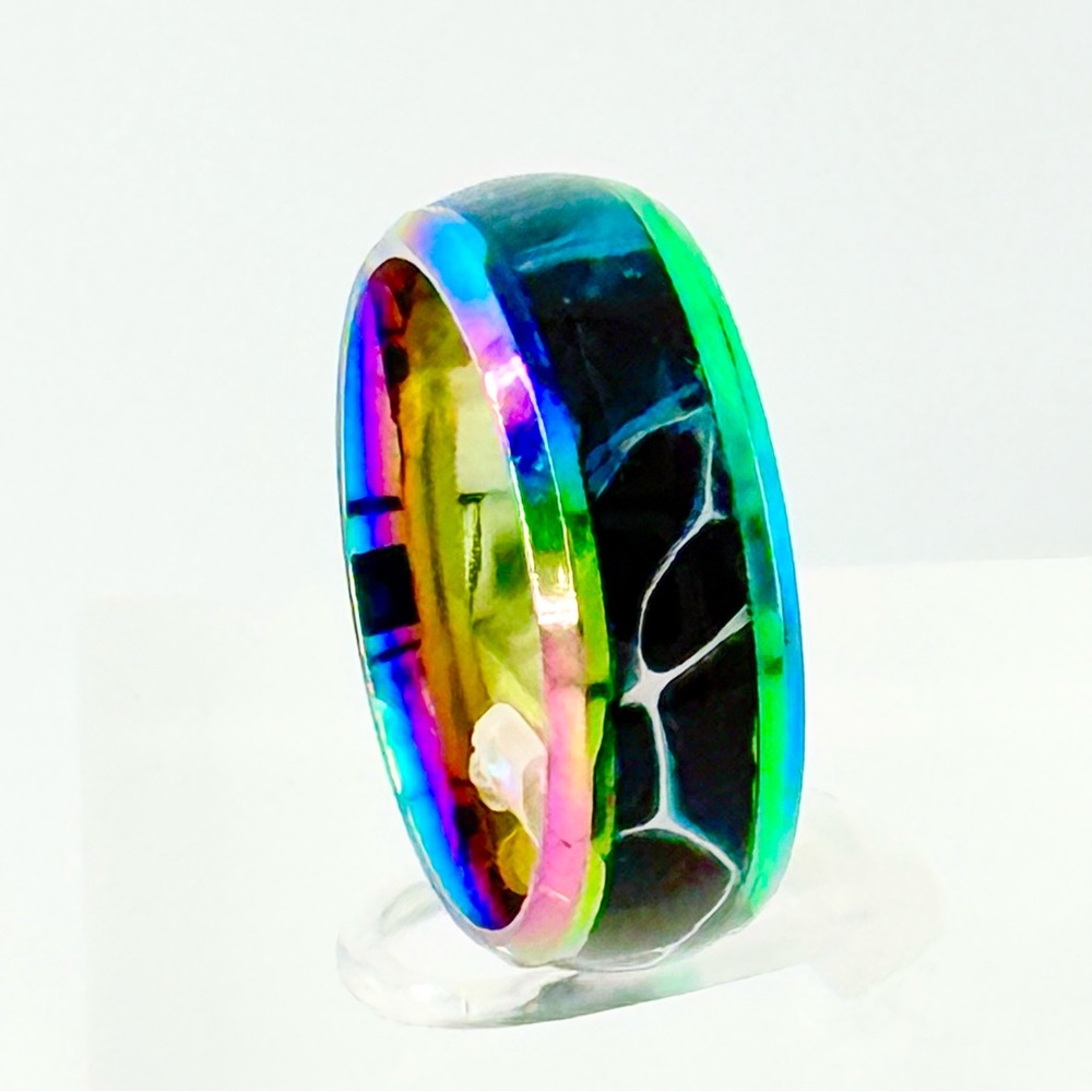 Multicolor Iridescent Patterned Ring Size 9 # 011 - image 1